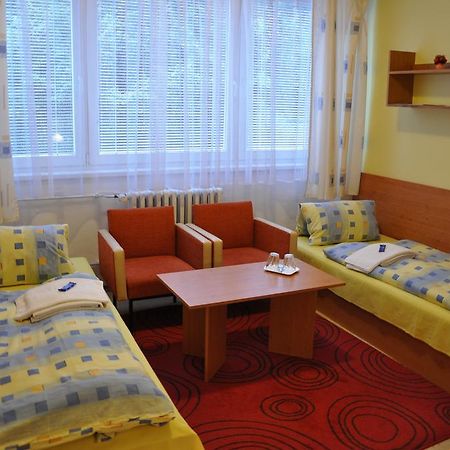 Hotel Komarov Brno Ngoại thất bức ảnh