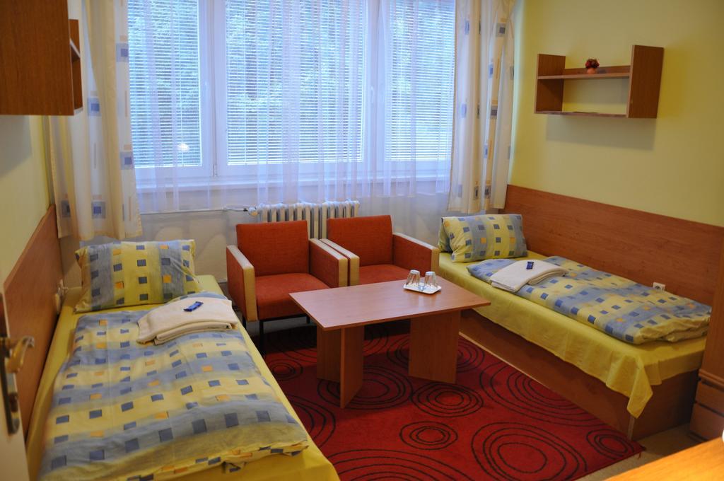 Hotel Komarov Brno Ngoại thất bức ảnh