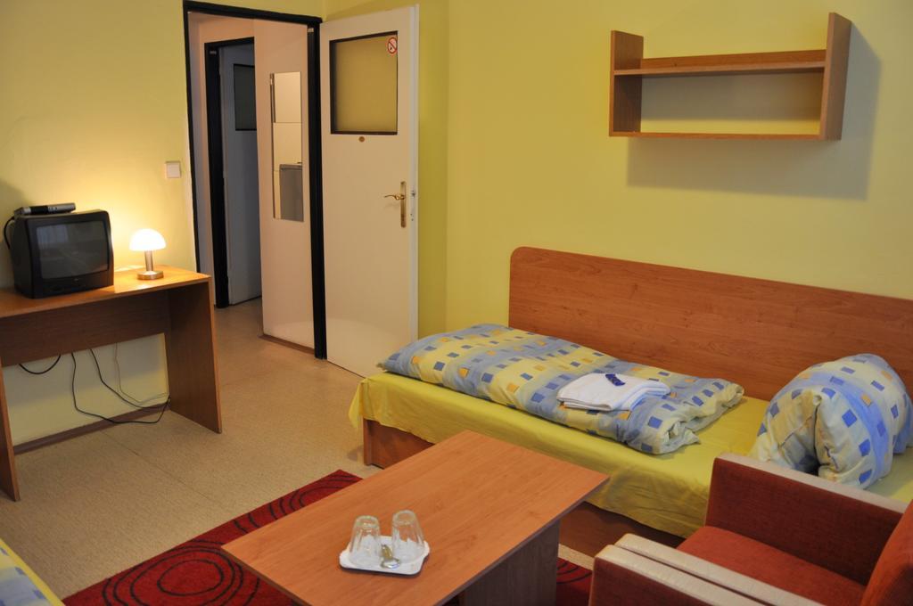 Hotel Komarov Brno Ngoại thất bức ảnh