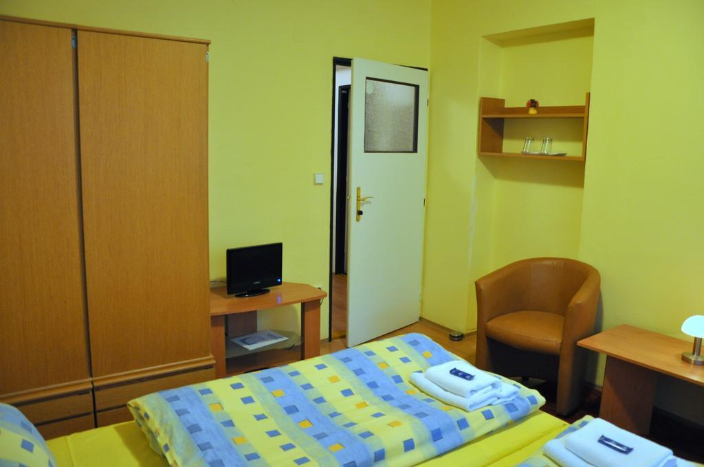Hotel Komarov Brno Ngoại thất bức ảnh