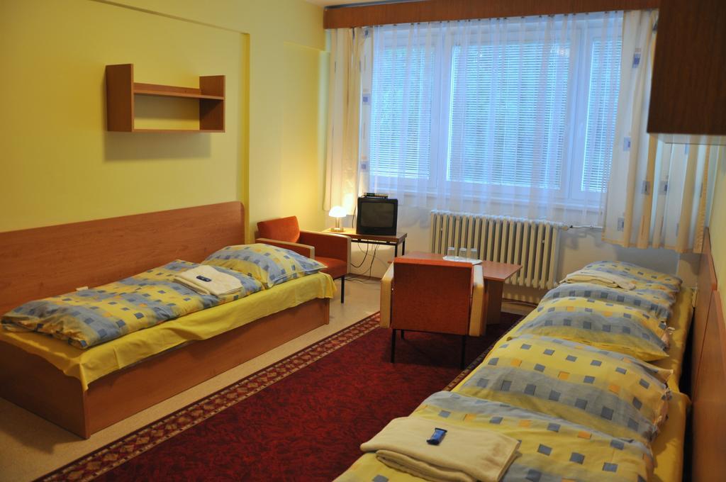 Hotel Komarov Brno Ngoại thất bức ảnh